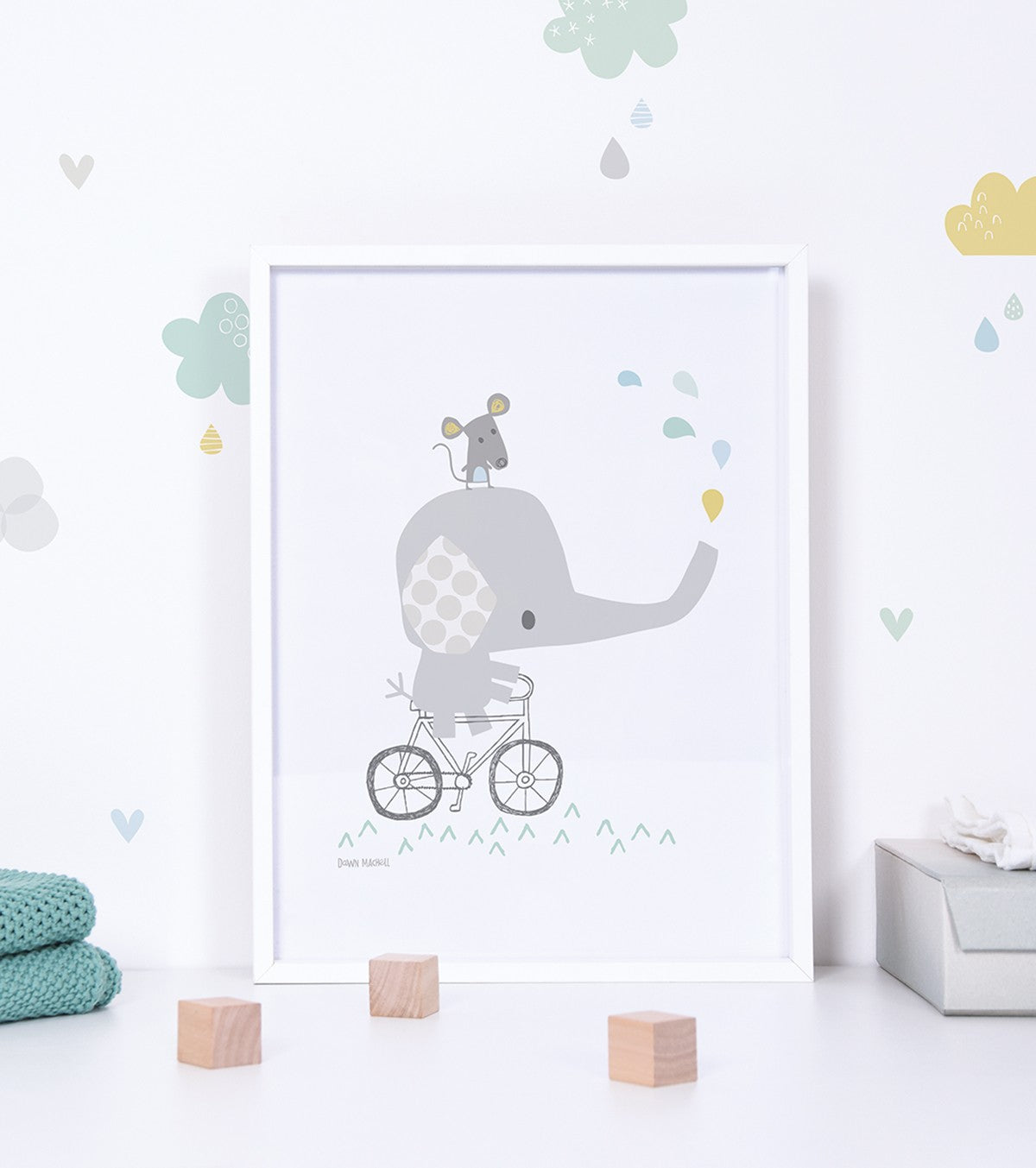 SMILE IT'S RAINING - Póster infantil - Elefante en bicicleta